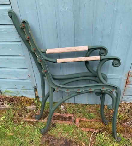 Photo of free Metal garden bench ends to upcycle (Dunfermline KY11 3El) #1