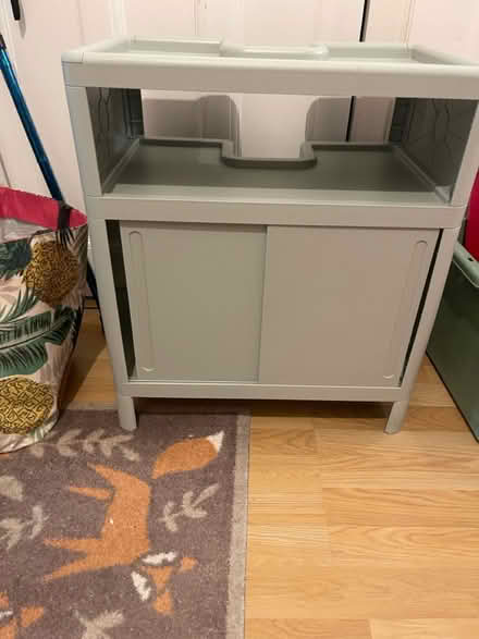 Photo of free Kitchen/bathroomunit (ealing W5) #1