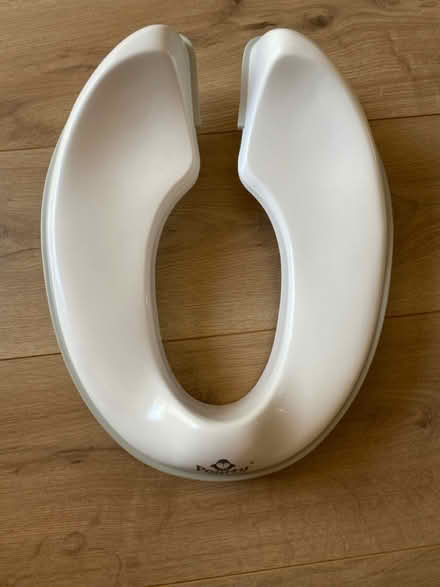 Photo of free Child toilet seat (Nottingham NG5) #1