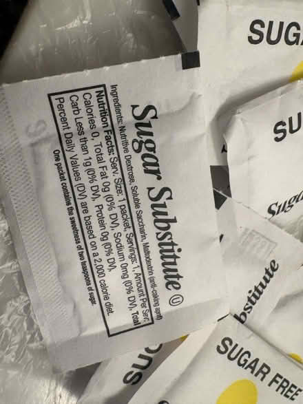 Photo of free Packets of sugar substitute (94087) #2