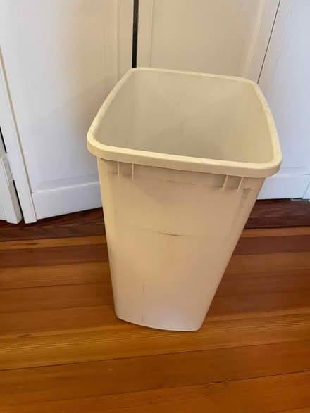 Photo of free white kitchen trash can (Brookline) #1