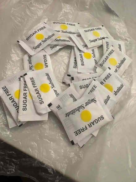 Photo of free Packets of sugar substitute (94087) #1