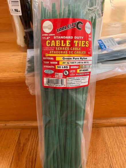 Photo of free Assorted cable ties (Fort Sheridan) #4