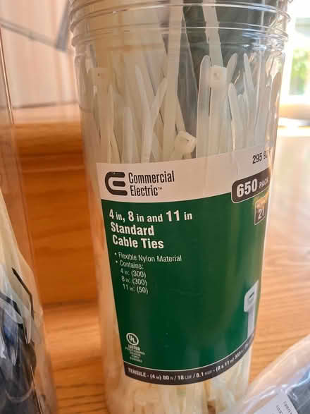 Photo of free Assorted cable ties (Fort Sheridan) #2