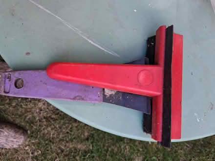 Photo of free Windscreen scrapers (Kenton NE3) #1
