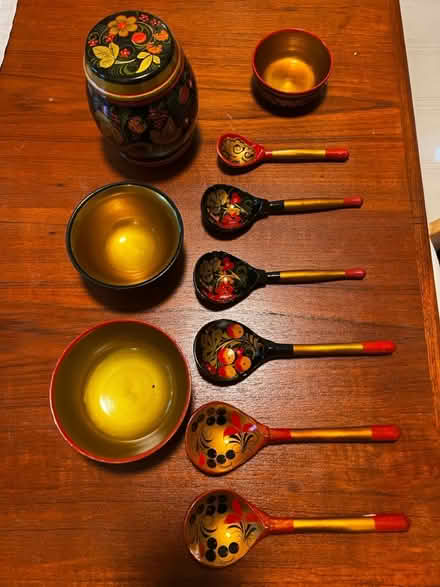 Photo of free Russian painted bowls and spoons (Bothell - Canyon Park) #1
