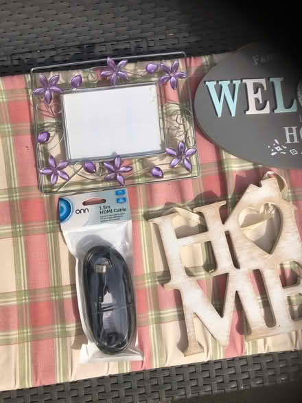 Photo of free Photo frame signs etc (Gracemount EH17) #2