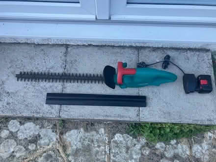 Photo of free Bosch Hedgetrimmer with shield charger and battery (Bexhill TN39) #1