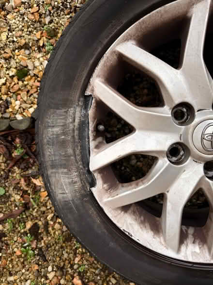 Photo of free Tyre with damaged alloy wheel (East Craigs EH12) #3
