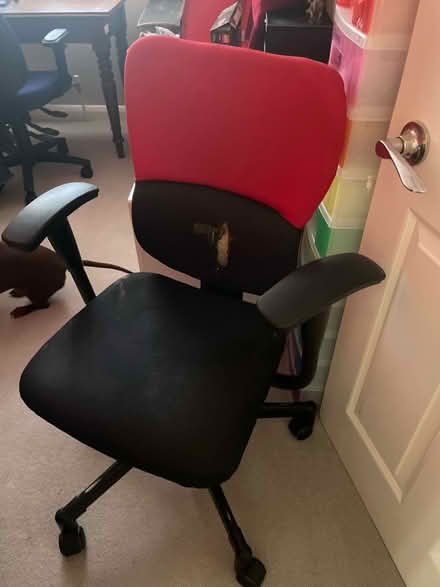 Photo of free Really comfy office chair (Haywards Heath RH16) #1