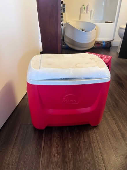 Photo of free Res Cooler (Hollywood) #1