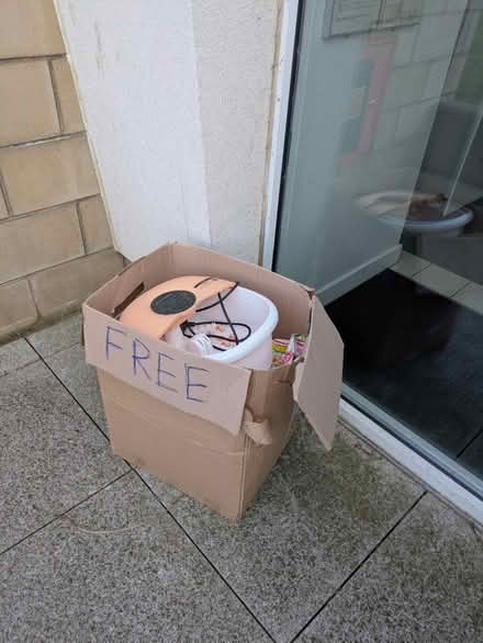 Photo of free Box of household items (EH5, Granton, Edinburgh) #2
