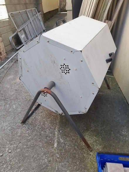 Photo of free Garden composter (Dun Laoghaire A96) #1