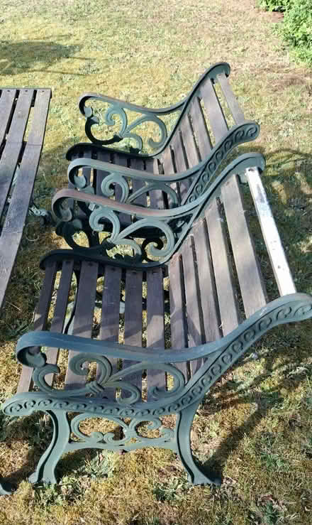 Photo of free Garden Table & 4 chairs (Hitchin, SG4) #4
