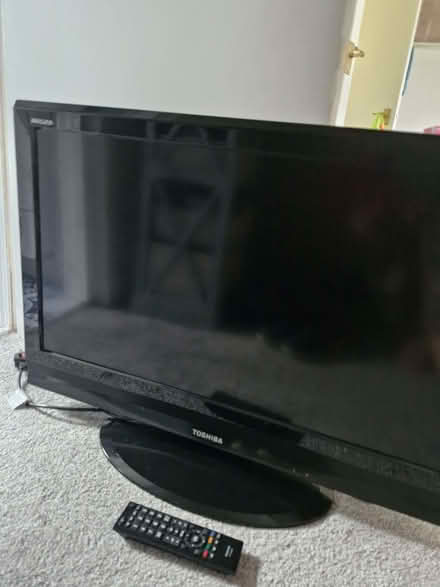 Photo of free Television (Currie EH14) #1