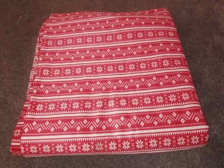 Photo of free Festive Duvet Cover (Havant PO9) #2