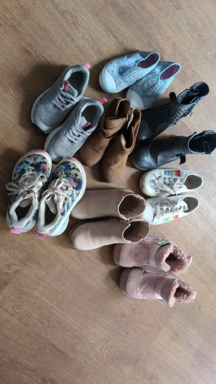Photo of free Size 10 girls shoes (Chatham ME5) #1