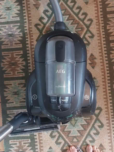 Photo of free AEG Hoover (Lochend EH6) #2
