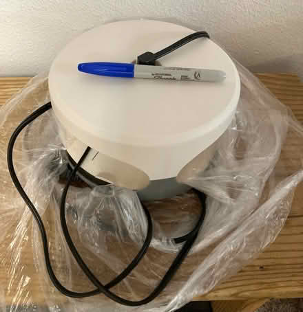Photo of free Electric bug trap (Fremont, Seattle) #1
