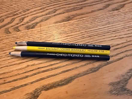 Photo of free Grease pens / China pencils (Beaverbrook) #1