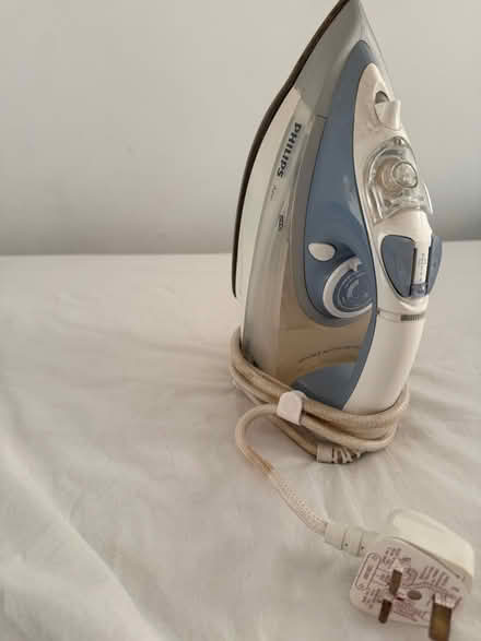 Photo of free Phillips steam iron (NW6) #1