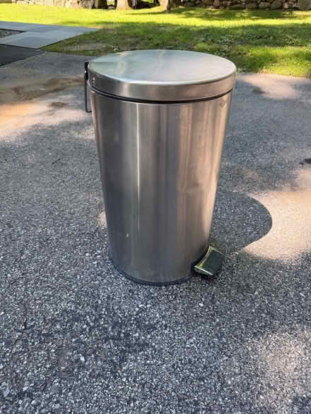 Photo of free Steel Step-On Kitchen Trash Bin (Pound Ridge) #1