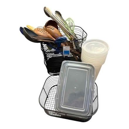 Photo of free Serving utensils & containers (Bowie) #1