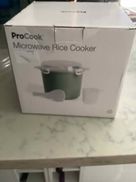Photo of free Small microwave rice cooker (Woodley, Reading RG5) #1
