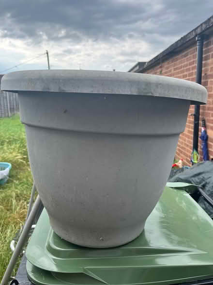 Photo of free Large plastic pot (Ipswich IP2) #1