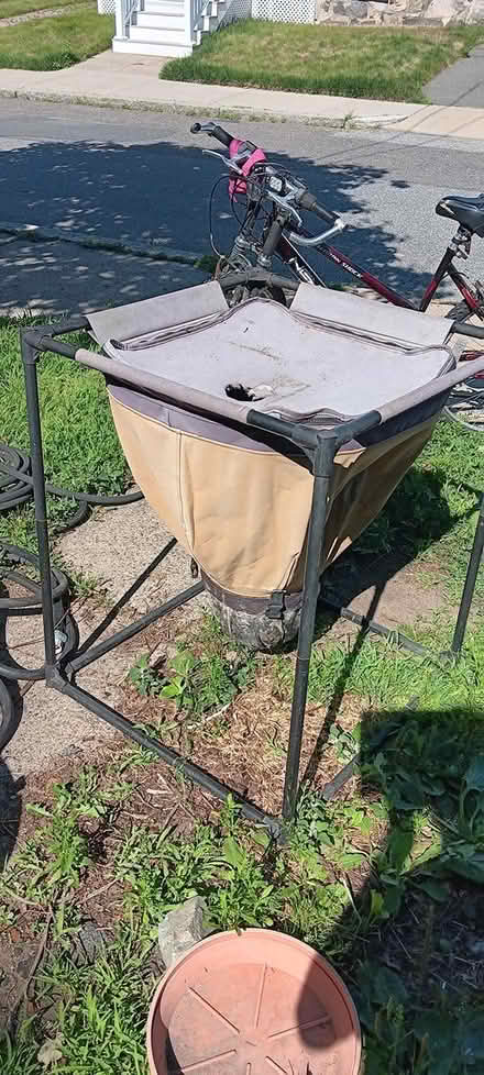 Photo of free worm bin (melrose) #2