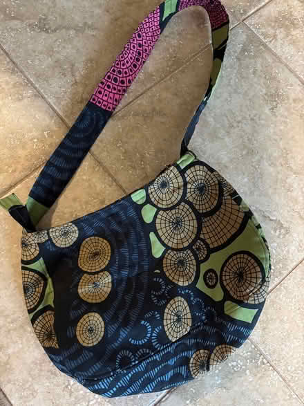 Photo of free Various accessories (Near Ridgedale) #1