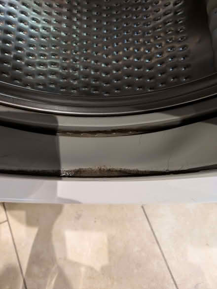 Photo of free Washing Machine (Summerlands LA8) #2