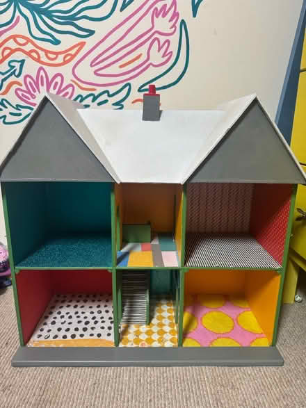 Photo of free Dolls house (Sheffield S2) #1