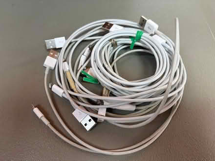 Photo of free iPhone Lightning cables (Saratoga Mtns) #1