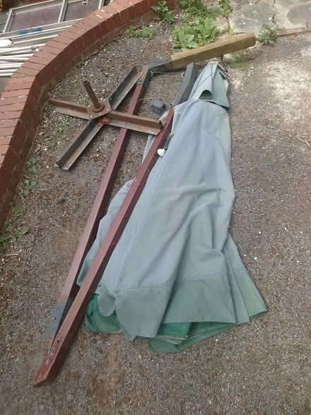 Photo of free 3m cantilever parasol with base (Caversham) #1