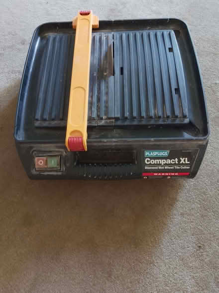 Photo of free Diamond Tile Cutter (Saughall village CH1) #1