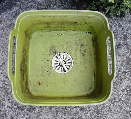 Photo of free Planter (Brixton Hill SW2) #1