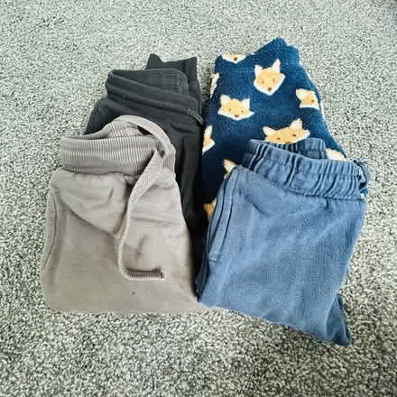 Photo of free Baby boy clothes (Morden SM4) #3