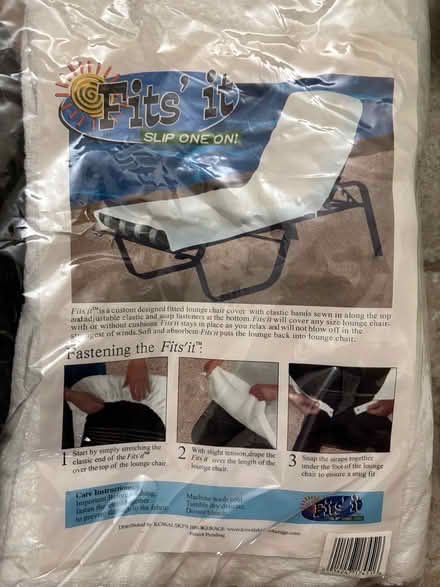 Photo of free Lounge chair cover (Near Ridgedale) #1