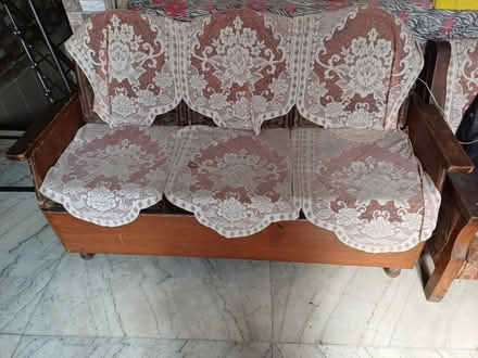 Photo of free Sofa set, 2 single chairs, setty (Om Vihar, Uttam Nagar) #2