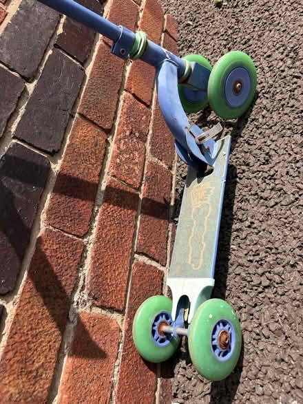 Photo of free Kids scooter (Manor castle, S2) #3