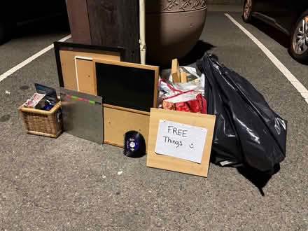 Photo of free curb alert; free items (Cliffside Park) #1