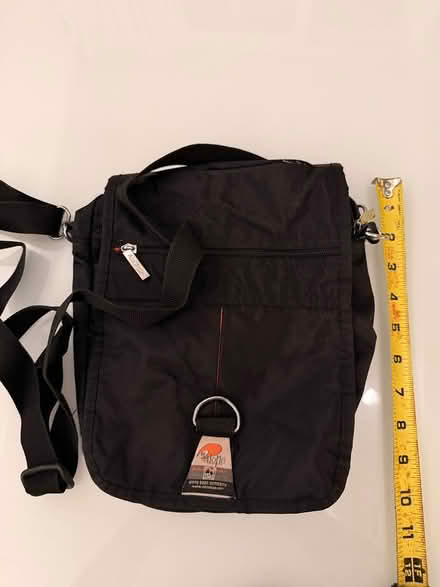 Photo of free Messenger bag (Sunnyvale (Wolfe)) #1