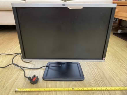 Photo of free 20β HP monitor/display screen, not working (Abbotswood GL3) #1