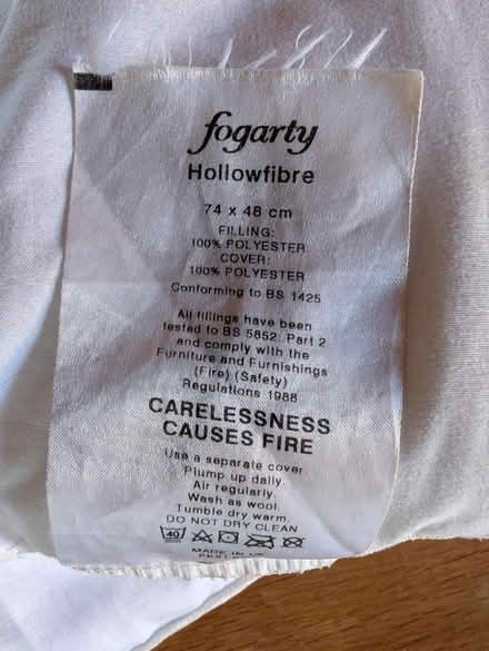 Photo of free Pair of hollow fiber pillows (Wantage, OX12) #2