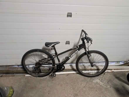 Photo of free Youth bicycle 24" wheels (Markham) #1