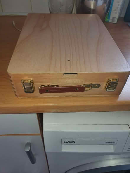 Photo of free childs easel (S2 wybourn) #1