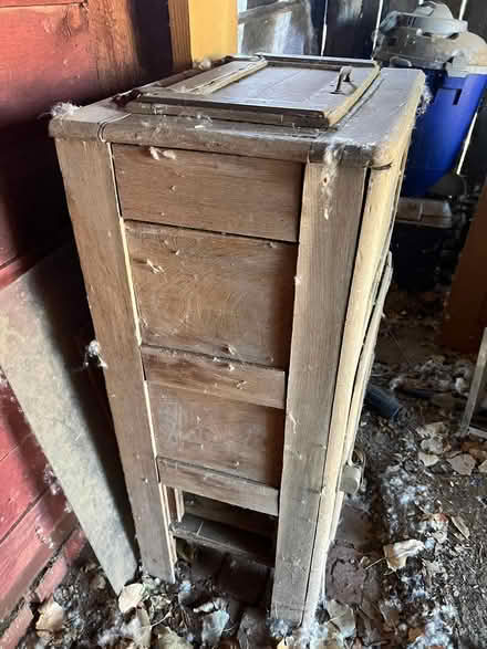 Photo of free Vintage Wooden Icebox (Canyon Rd) #4