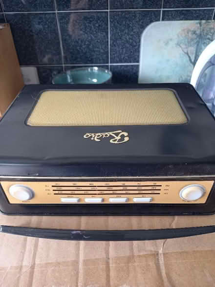 Photo of free Biscuit tin or cake tin (Downhead Park MK15) #1