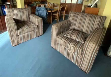 Photo of free Three piece lounge suite (Woodley RG5) #3
